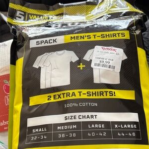 Men's T-Shirts 5-Pack - NEW- Black and White